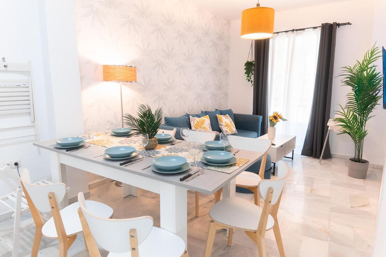 Downtown Apartment 3 Bedrooms 2 Bathrooms Wifi Севиля Екстериор снимка