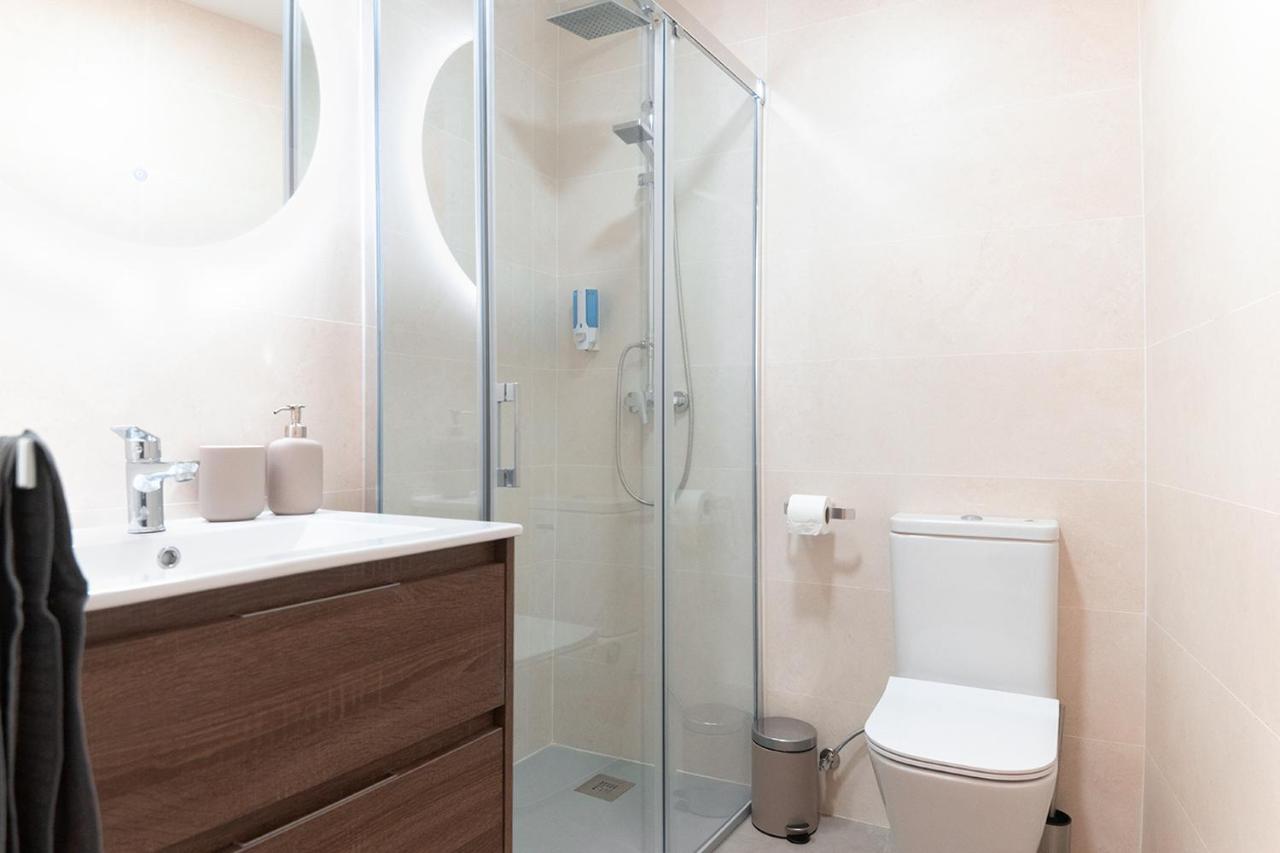 Downtown Apartment 3 Bedrooms 2 Bathrooms Wifi Севиля Екстериор снимка