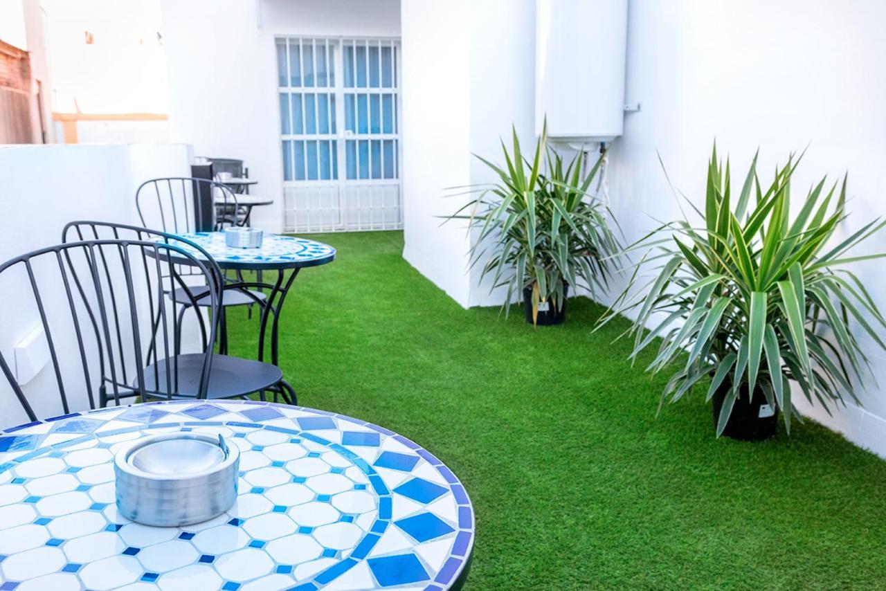 Downtown Apartment 3 Bedrooms 2 Bathrooms Wifi Севиля Екстериор снимка